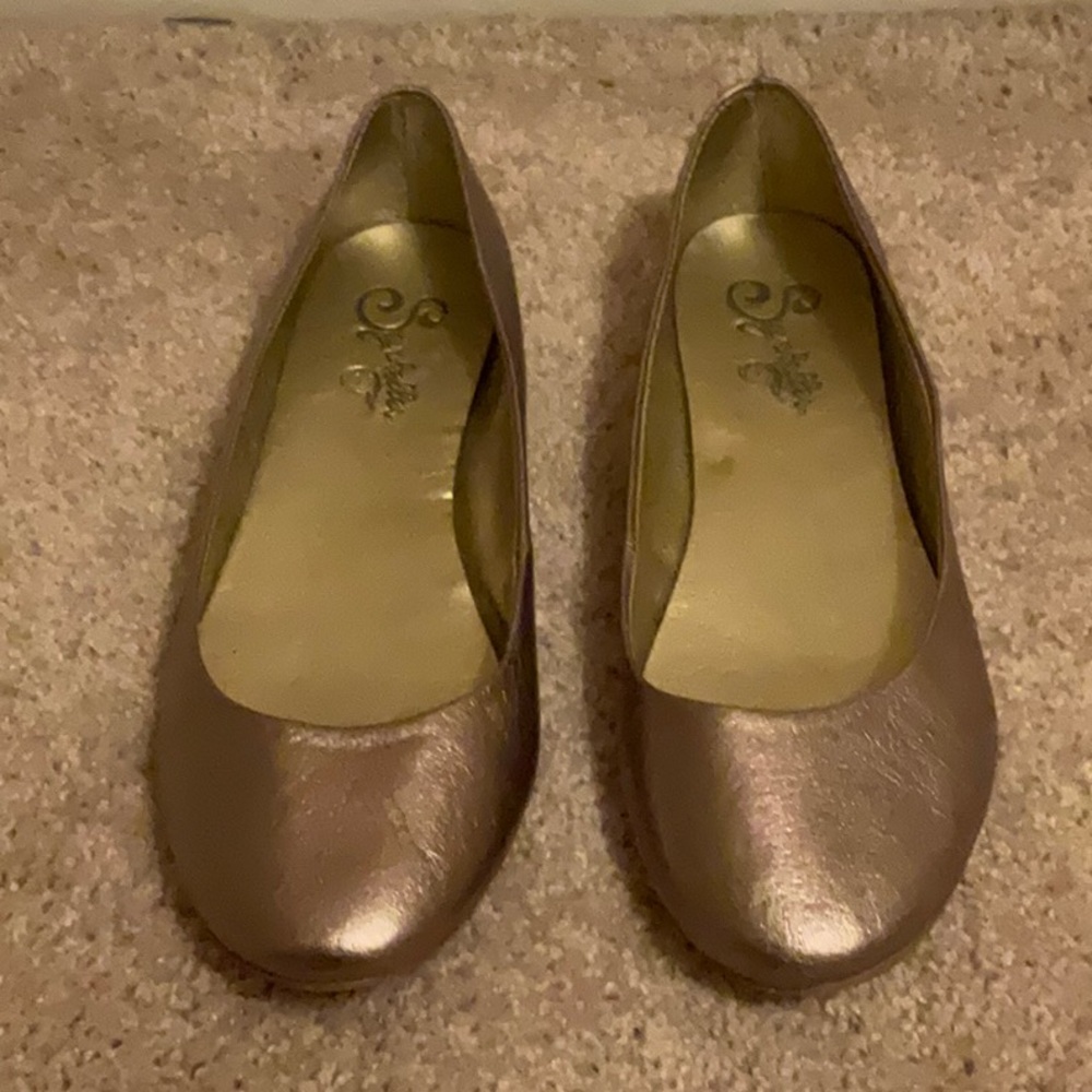 ALMOST NEW Seychelles bronze gold metallic flats